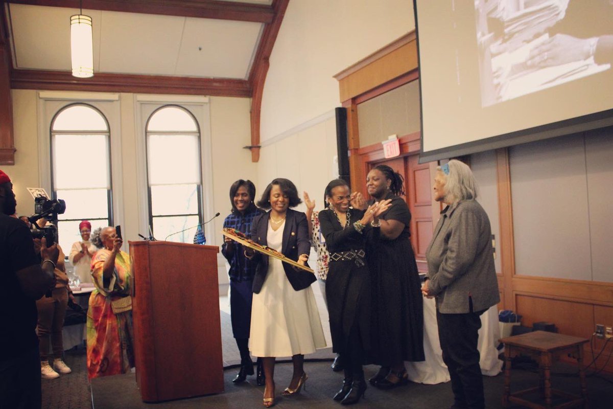 AAAA_Simmons's tweet photo. On the last day of #BAS2023: We now hereby declare forevermore the Black Alumnae/i Symposium, The Elizabeth B. Rawlins Black Symposium of @SimmonsUniv in honor of our beloved Founder. 😍🎉🌹👏🏾 https://t.co/wdOs0f9N2s