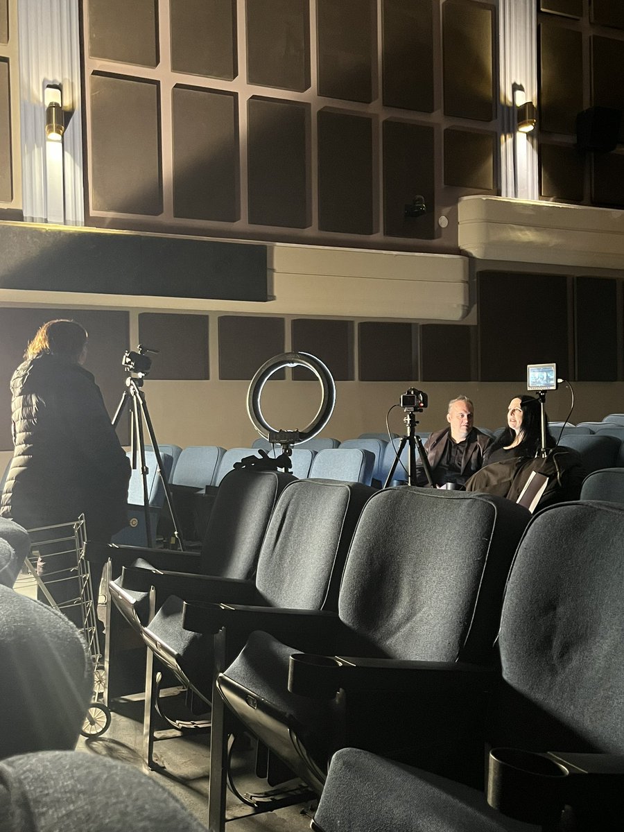 SPKellyProd's tweet photo. Acted as second camera/sound/associate producer this afternoon shooting a round of interviews for the restarted #YouKnowHarvey documentary. https://t.co/EARFazrD0C