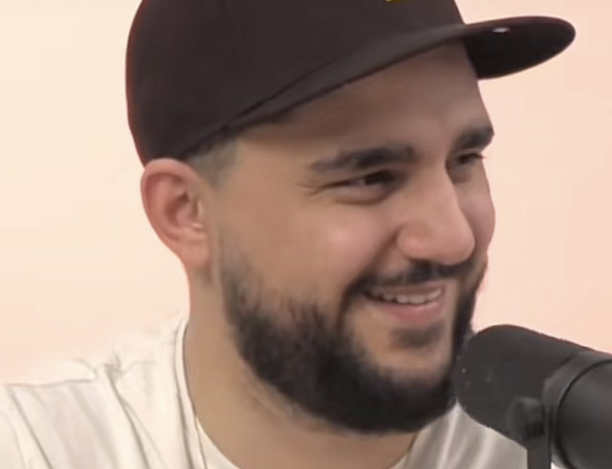 gingeRnB_'s tweet photo. These are THE podcast kings. IMO 
Idc idc https://t.co/c5QmAEMvWH