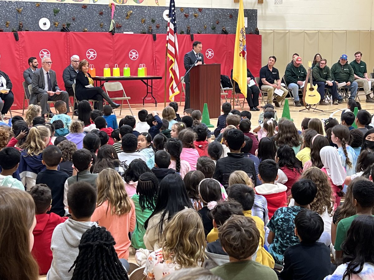 Central School tweet media