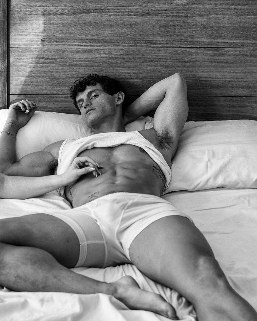 Mattycaron_'s tweet photo. Lust https://t.co/TMZiEOuzQZ