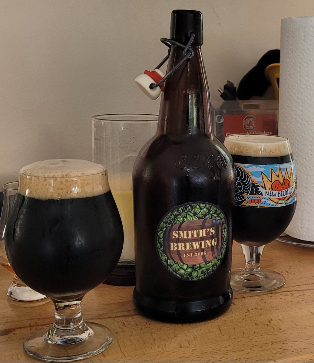 smithsbrewing's tweet photo. #SundayFunday  'tis delicious https://t.co/gqqp0QDIxD