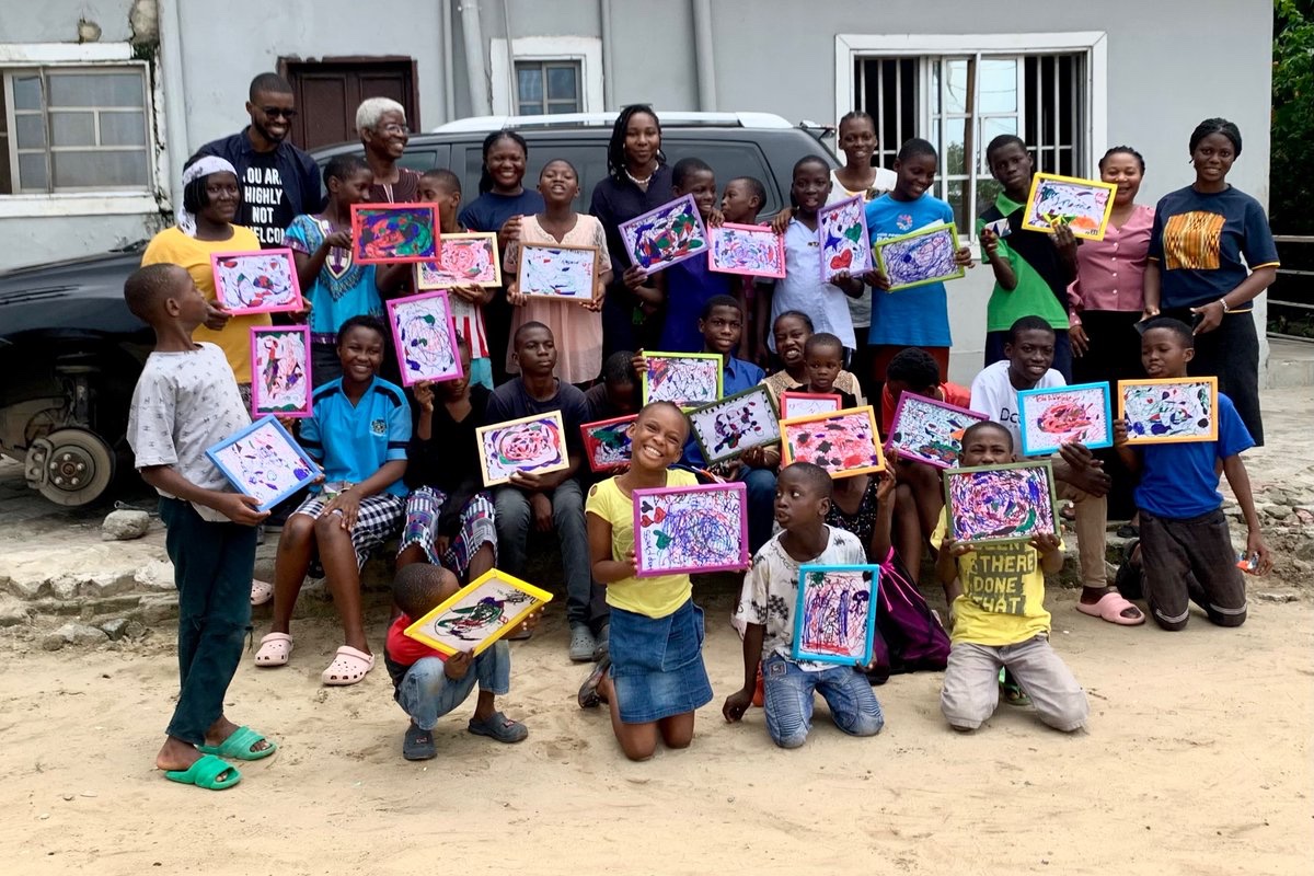 About Yesterday, at Destiny’s Trust
Children’s Foundation.
Using art as a form of Therapy 
Drawing, Dancing, Drumming.
#ArtsinMedicine #Arttherapy