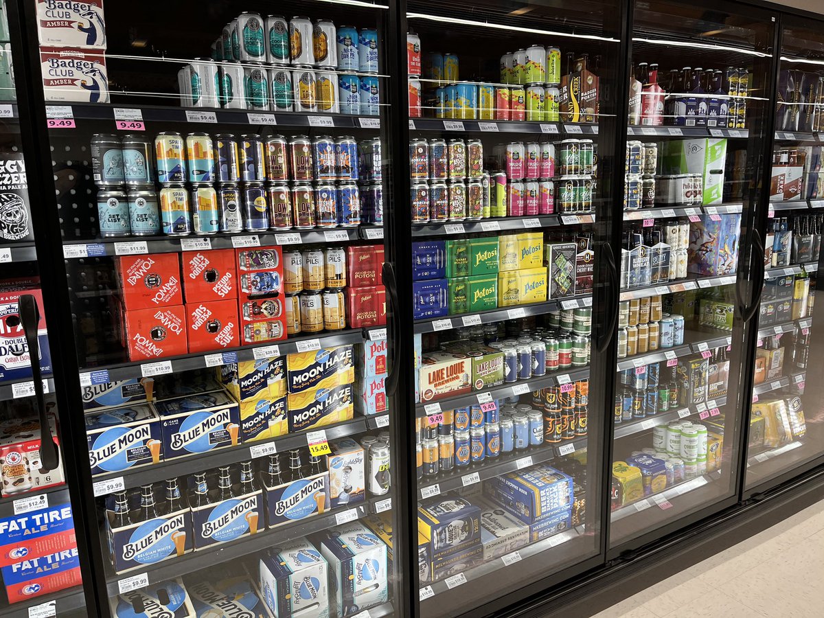 ocici's tweet photo. 出張で訪問したアメリカ中西部と西海岸の3都市はどこも地ビールとワインの品揃えが驚くほど豊富
California Champagneなる種類もあり、これってUSとEUがGI的な協定結んでないからOKなのかな？ https://t.co/xnqRuuEb4j