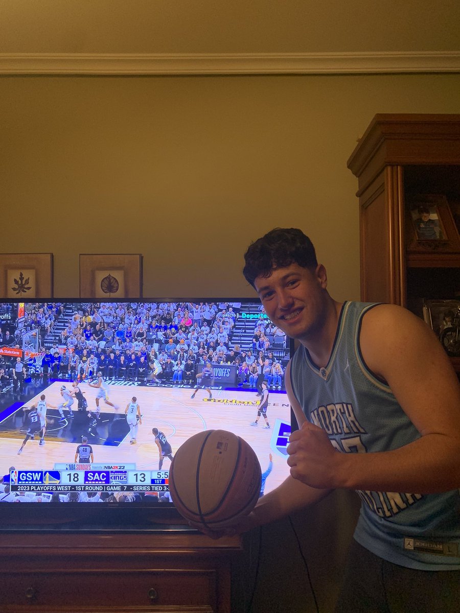 boollee_'s tweet photo. #TiempoDePlayoffs https://t.co/vTHT0Q0sj6