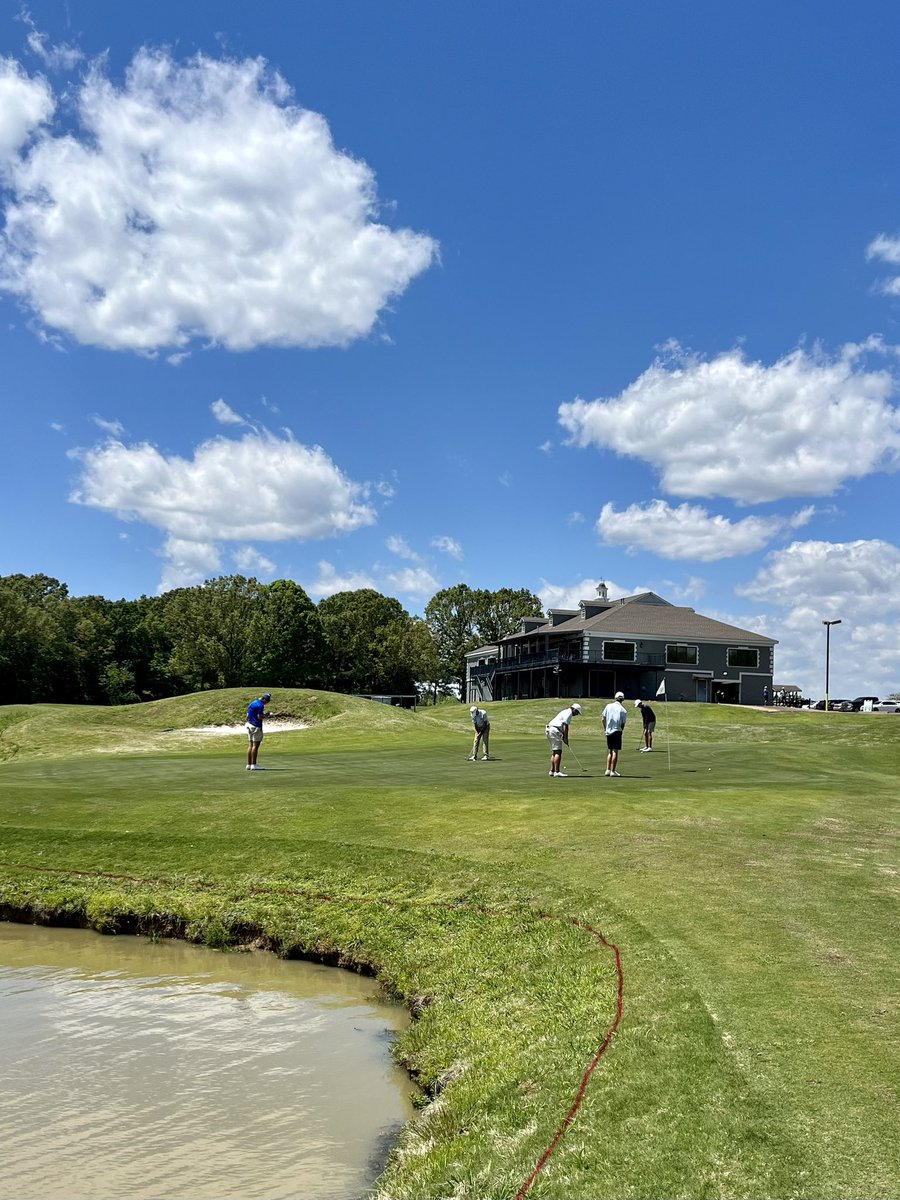 MCJagsGolf's tweet photo. Practice round number 2 complete. First round of the 6A state tournament starts tomorrow morning #GoJags https://t.co/EUQldOA8Ma