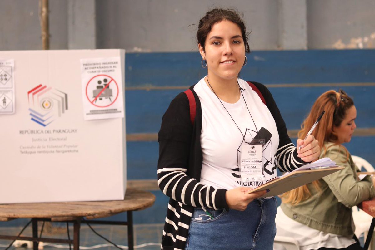 decidamospy's tweet image. &quot;Vi la publicación en Facebook y me inscribí, no soy afiliada a ningún partido pero quería hacer algo, le convencí a mi novio y los dos estamos como observadores hoy&quot;, Aitana, Observadora ciudadana Sakã 📷
¡Gracias por sumarte Aitana! 📷
#mástransparencia #másdemocracia #Sakã