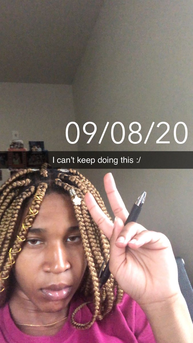 kellyohgee's tweet photo. You can really go from rock bottom to millionaire in a year. 

I did it.

Went from having nothing to buying my mom her dream house &amp; my dad his dream car 🥹

Don’t let anyone tell you differently. When you have that delusional confidence in yourself, it’s for a reason. https://t.co/jzJAiB19Lt