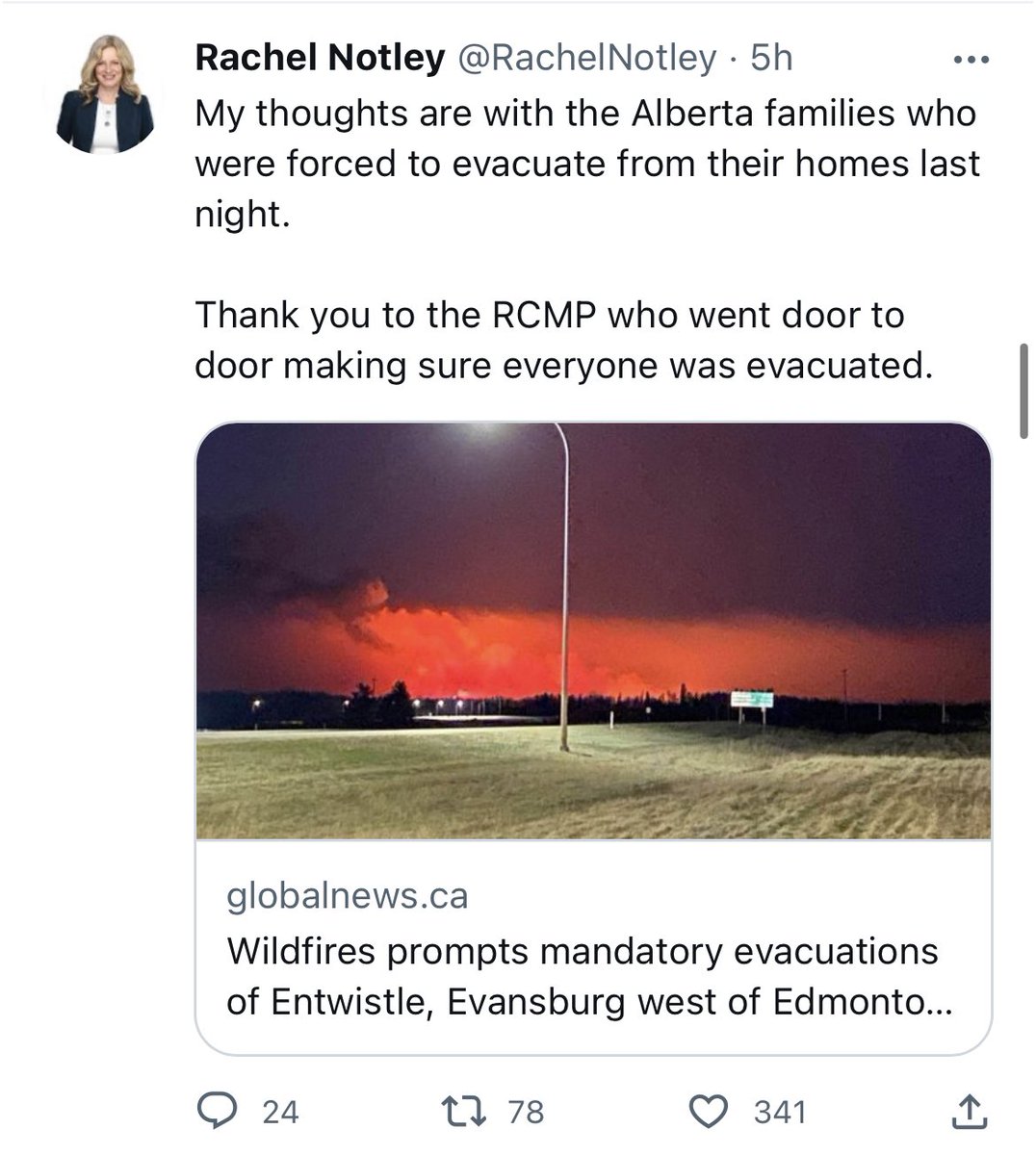 JasonOnTheDrums's tweet photo. #Ableg

Only ONE Alberta leader has reached out to the families impacted by devastating wildfires in  #entwistle.  She   cares about their well-being.

The other leader is Danielle Smith.  Not one mention.  Her focus is campaigning and too busy to care

Priorities Matter
#Abpoli https://t.co/6xBoKXEOUi