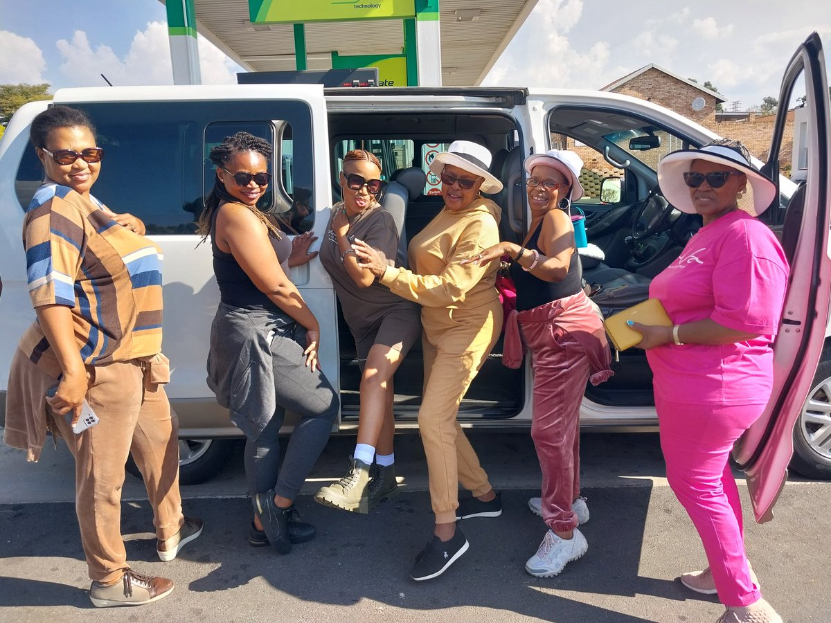 GoldenTours10's tweet photo. 💥💥This weekend  we hosted Hector Peterson Primary School Staff!! into A Two Nights weekend 📸away Sun City and 26 DE South..Sunday Quad Biking.!!💯💯.@MillionThrills @SunCityResortSA
:0734996687
#Sizokuthola #ThaboBester #Marumogallants #OnceAlways https://t.co/7bxGg6IX5p