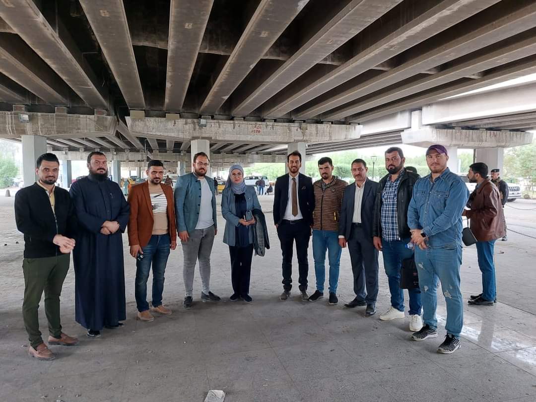 من لا يجعل مئة كلب ينبح خلفه ليس بذئب.✋🏻 فنحن لا يـليـق بنـا الأسـتـسـلام نحـن أبنـاء الحــروب #الصوت_الحر🇮🇶 &amp; ✊🏻#تجمع_وطن 🇮🇶 ✊🏻