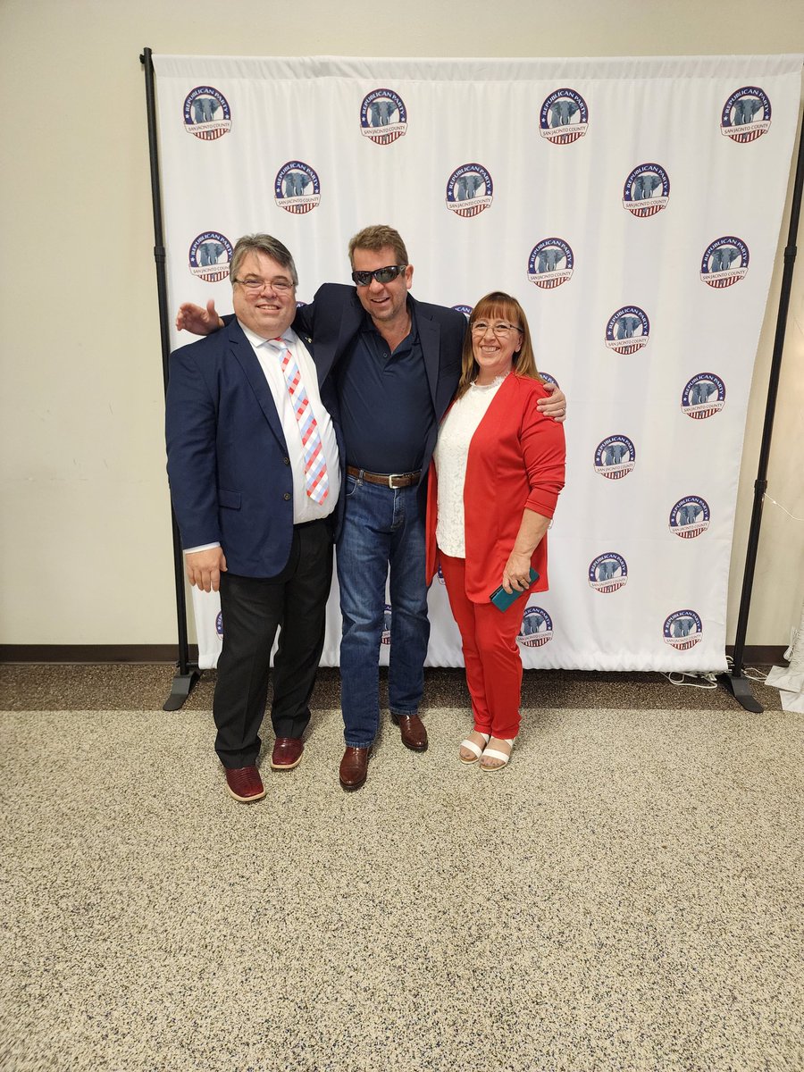 TXRepCoChairs's tweet photo. @MichaelBerrySho The #SanJacImpact was on full display last night! @MichaelBerrySho was on fire and spoke to the community in his authentic way! https://t.co/59oxaN9SGv