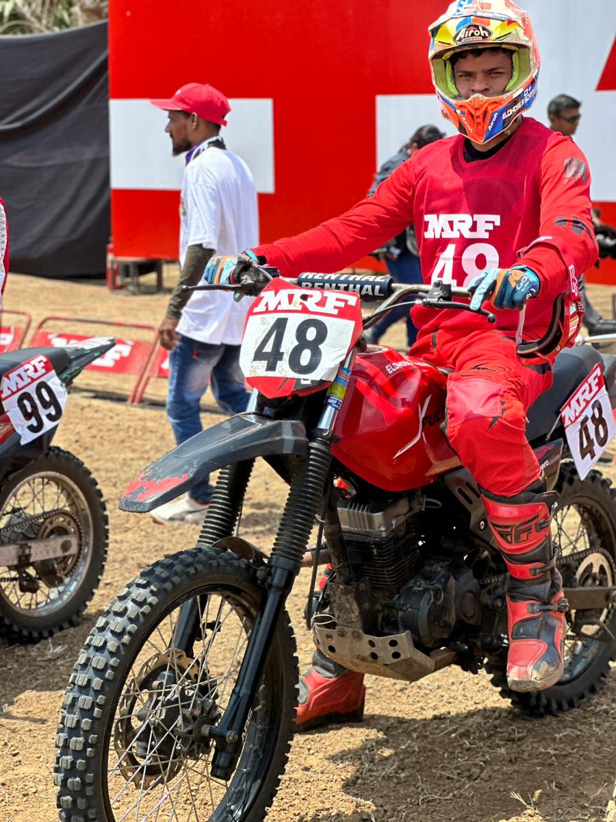 RameesRahmanKA1's tweet photo. Buddy #mrf #SupercrossLIVE #Gujarat #workshop48 #WORKSHOP48 @48racingclub @K__R__Prabin__ @Nehel_s_p_m @Bunny_bear_47 @JinanCD https://t.co/gMQ50juh5W
