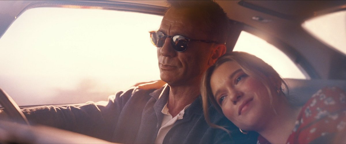 TheCinesthetic's tweet photo. No Time to Die (2021) dir. Cary Joji Fukunaga https://t.co/X7Zqz41Az3