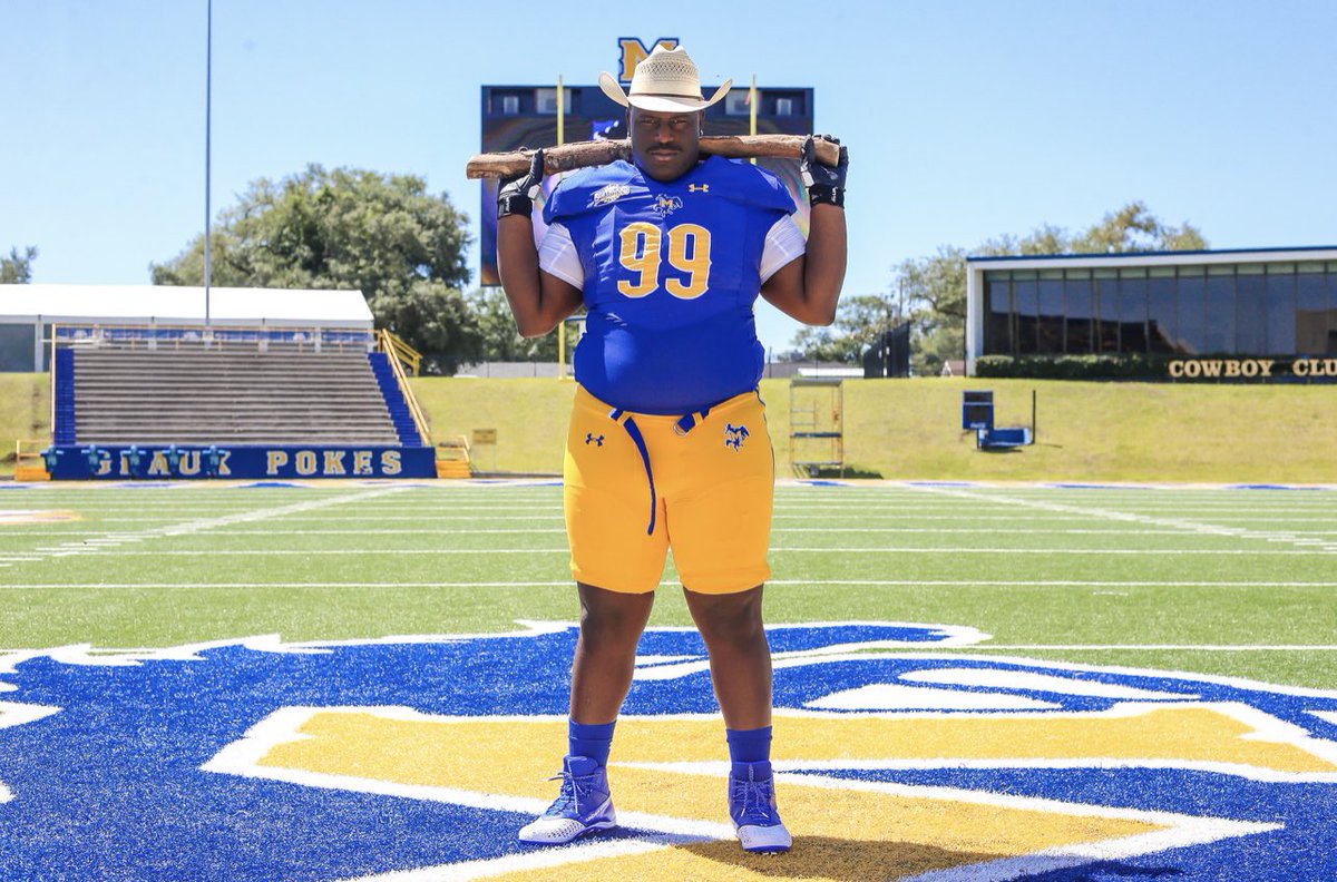 JQuerianLadson1's tweet photo. Thank you to @Coach_Jackson2 and the rest of the McNeese staff for the visit and great hospitality! https://t.co/9q3QIHU55e