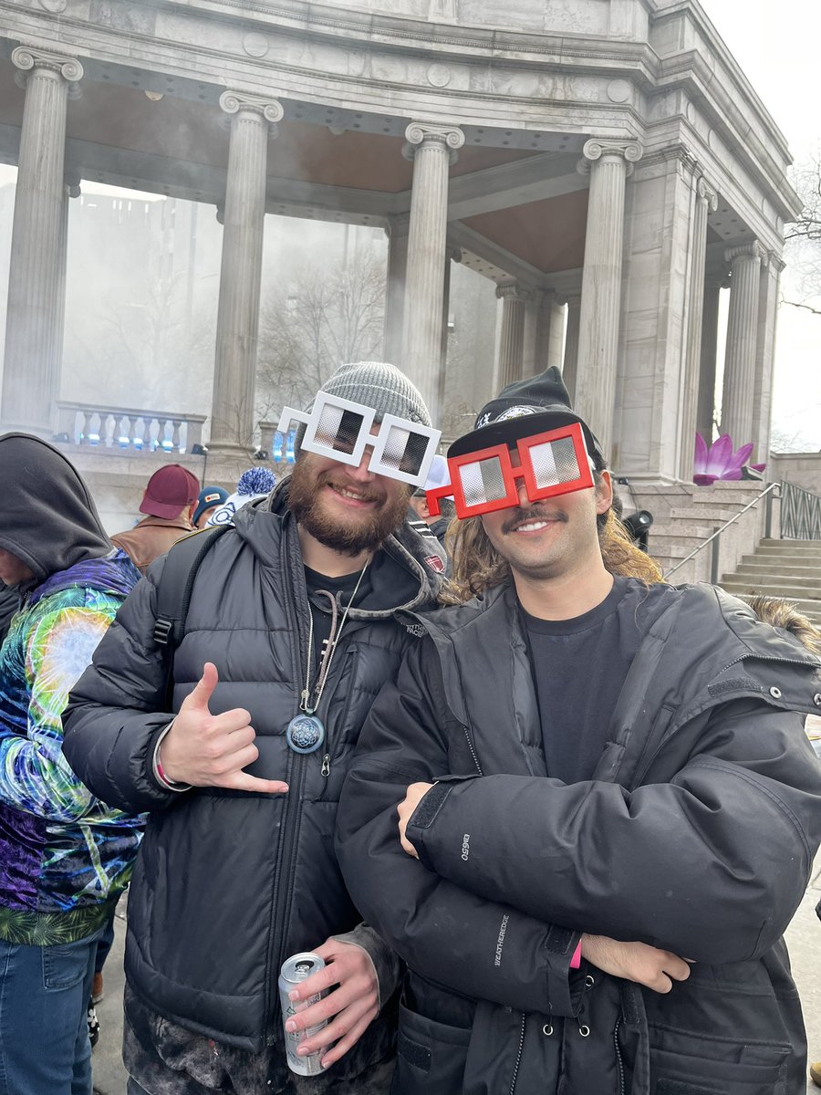 Bloomz.eth | ⌐🖼-🖼 tweet media