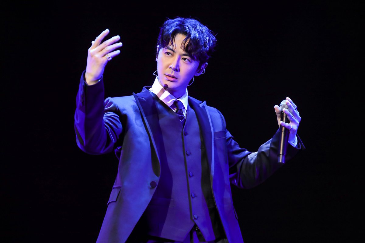 slmw790728's tweet photo. [HD PICS] 20230408 WDJ Fanparty in Taipei
#신화 #Shinhwa #WDJ #이민우 #Minwoo #김동완 #Dongwan #전진 #Junjin
Folder (8 photos 2000x1333) https://t.co/bhIC6DZiC4
https://t.co/TVuHaXkoDz
Fanparty in Taipei folder https://t.co/wVuSCB5WLn
WDJ folder https://t.co/FktHnt29oH https://t.co/j6LkWFTNdb
