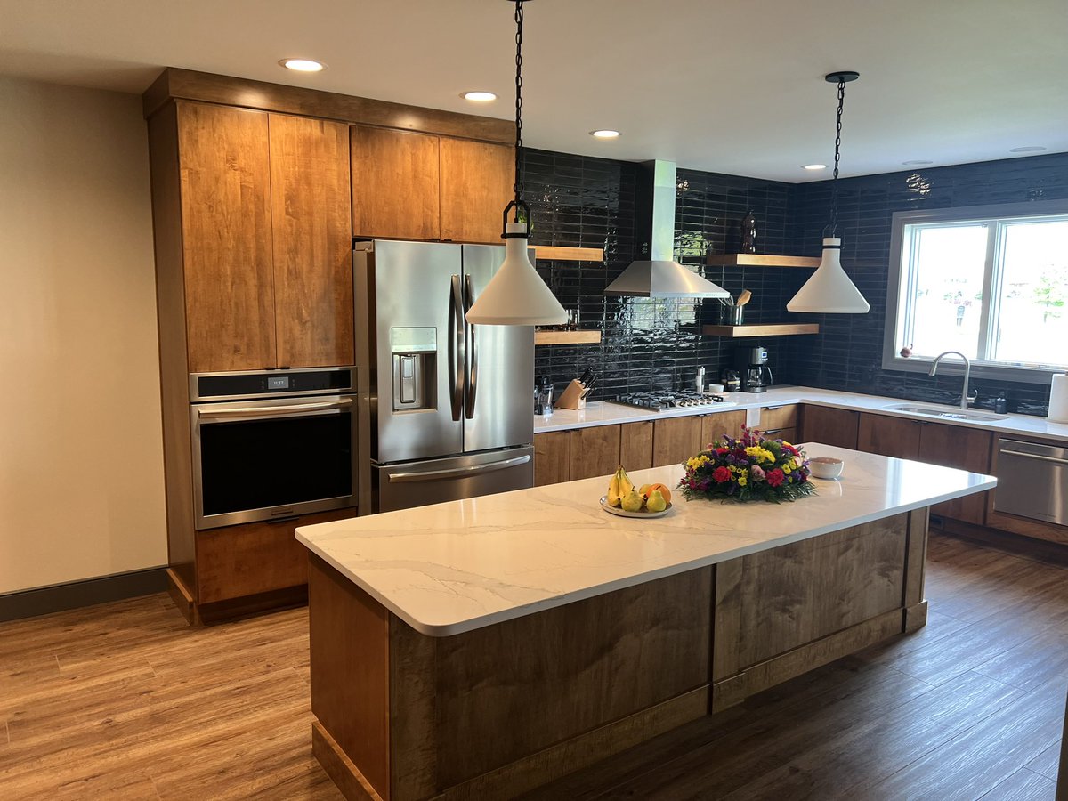 Knapke Kitchens and Baths tweet media