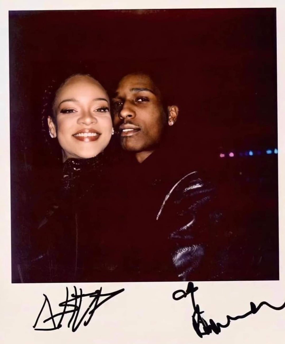 CandicePeigne's tweet photo. Mon couple goal par excellence 💫 #rihanna #asaprocky #CoupleGoal https://t.co/NnXTuzJ2Vj