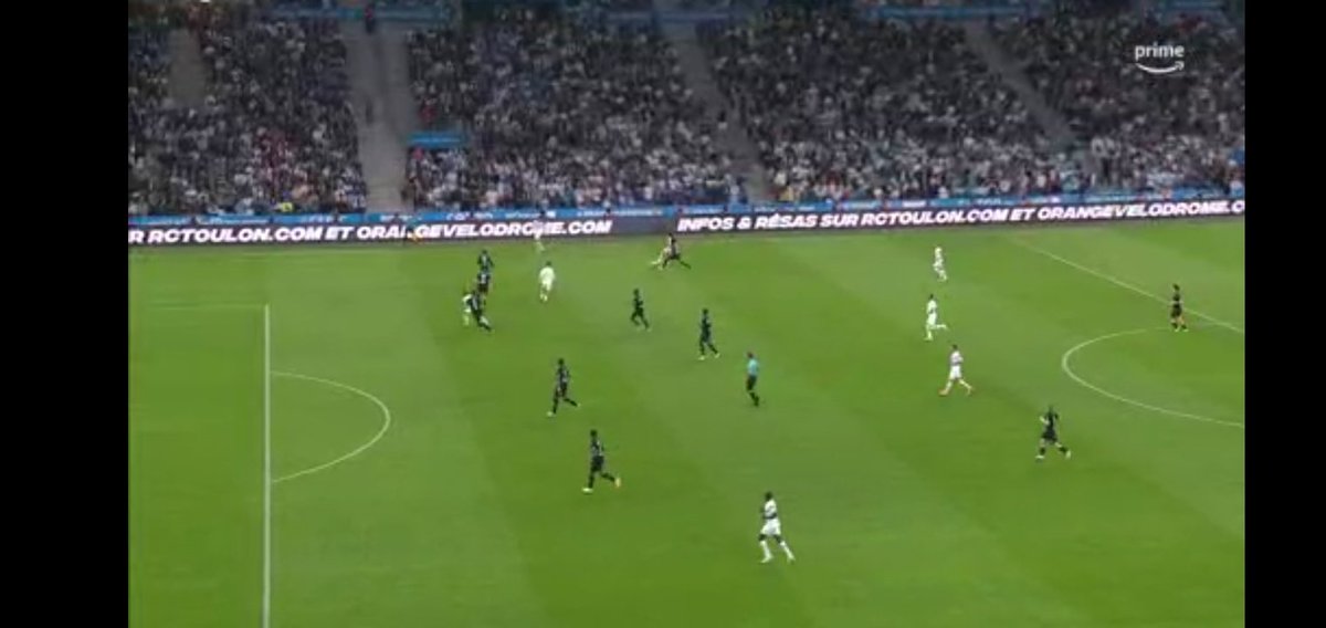 ElNolitoo's tweet photo. Pas hors jeu mdr ?

#OMAJA https://t.co/cd95Ttf80m