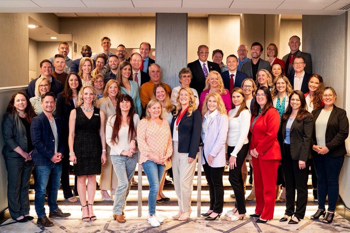 Strike a pose 🤩 Our Federal Political Directors are here at #AANAMYA. FPDs play key roles in political outreach and grassroots CRNA involvement in the federal political process.