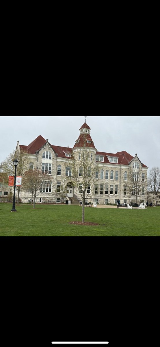 Eric McNeil tweet media