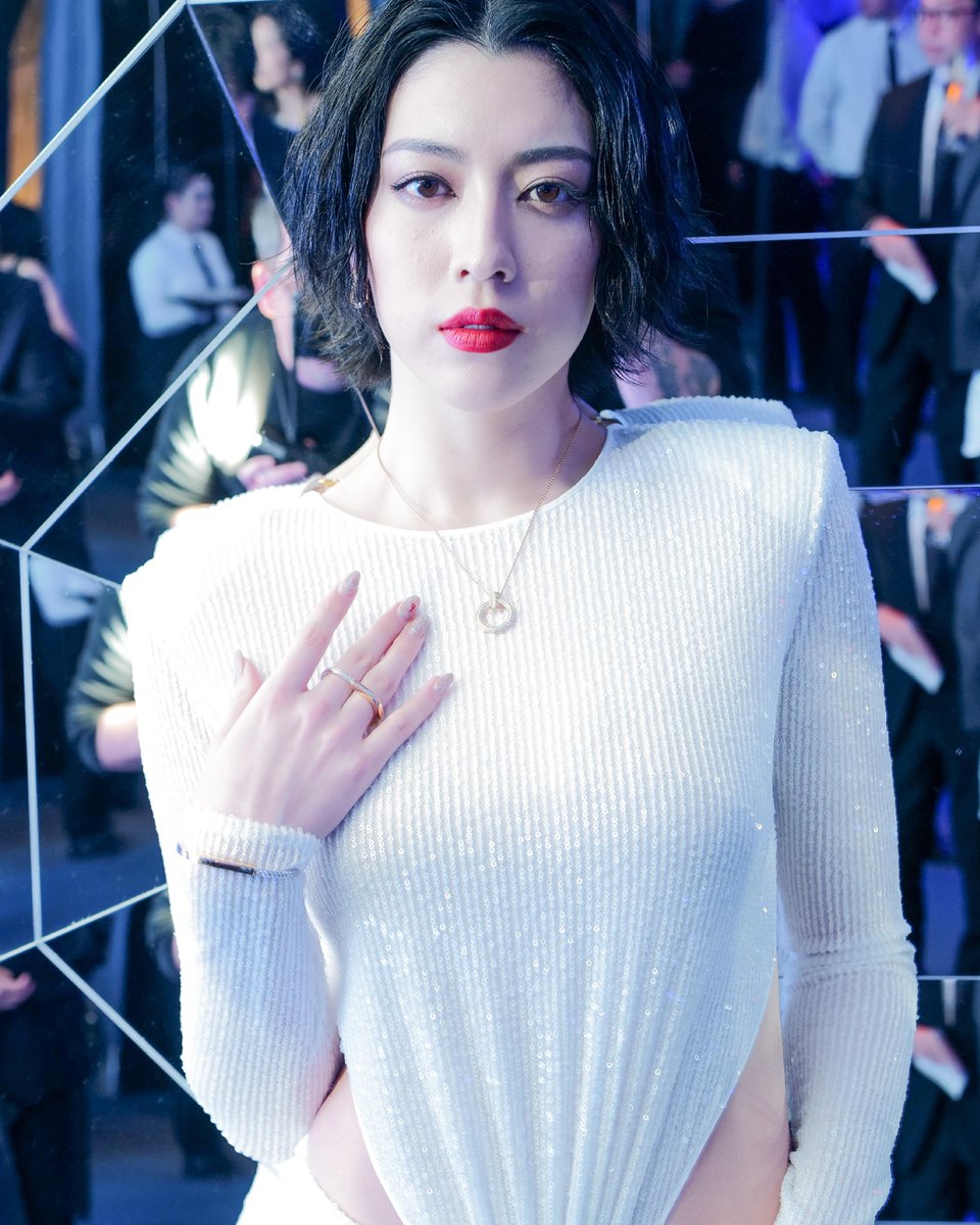 .<a href="/NancyAjram/">Nancy Ajram</a>, <a href="/henrylau89/">HENRY LAU</a> and #AyakaMiyoshi celebrate the opening of The Landmark, our new experience at 727 Fifth Avenue, New York. Discover more: bit.ly/3AMWAZ7 #TheTiffanyLandmark #TiffanyAndCo