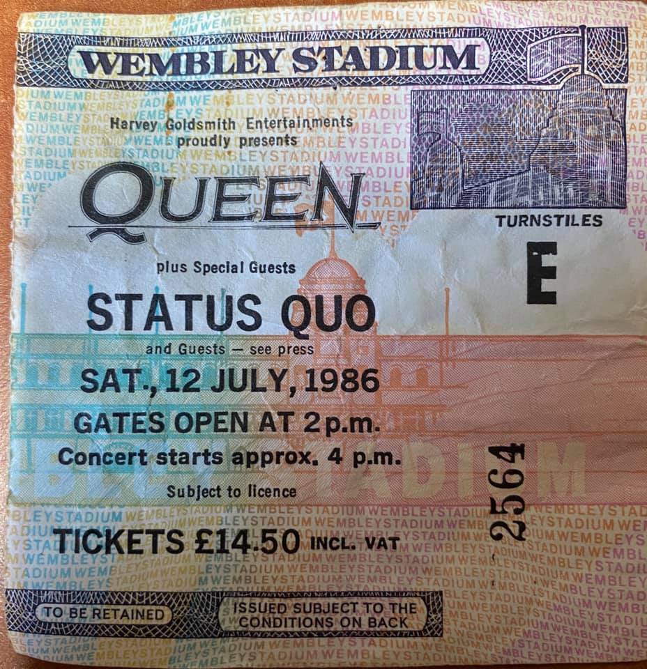 PhilKnight17's tweet photo. @RecoveringQ Just £14.50! 😮 And with Status Quo, INXS and the Alarm as support. The inflatable Kind of Magic balloon figures surely must have used up most of the gate receipts! 😆 https://t.co/NOG3UYeELA