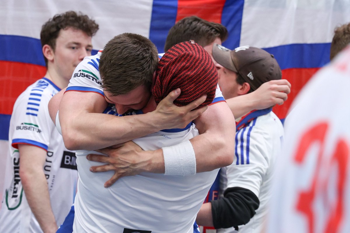 uni_holm's tweet photo. Making history! We are on our way to the @EHFEURO 2024 becoming the smallest population ever to qualify 🇫🇴 https://t.co/11xDWTnzXA