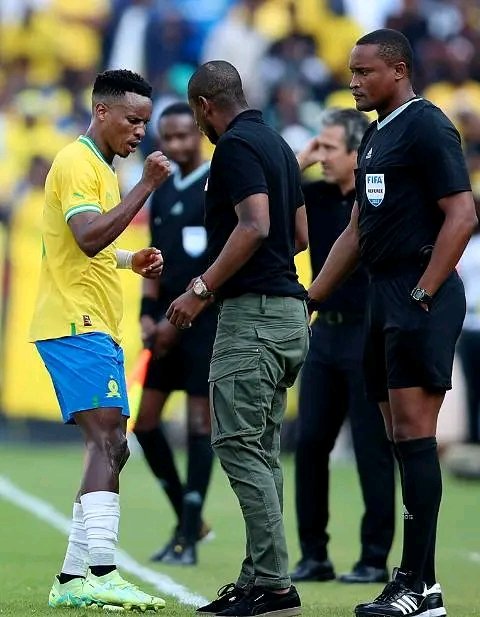 Skhuuuuu's tweet photo. Mnikazi webhola 🙌🙌🙌 mshishi18⭐👆🤞 https://t.co/SRtfU70b8A