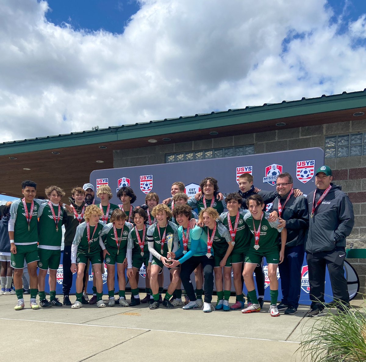 Congrats to SLSG Celta Vigo U15 Missouri Presidents Cup Champions!