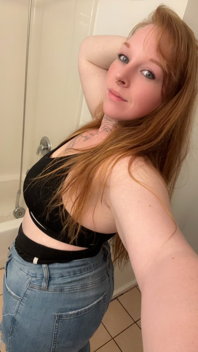 Gingercreamm's tweet photo. @Amouranth https://t.co/eQ9vfI8y6S https://t.co/CI5fnQlNVa