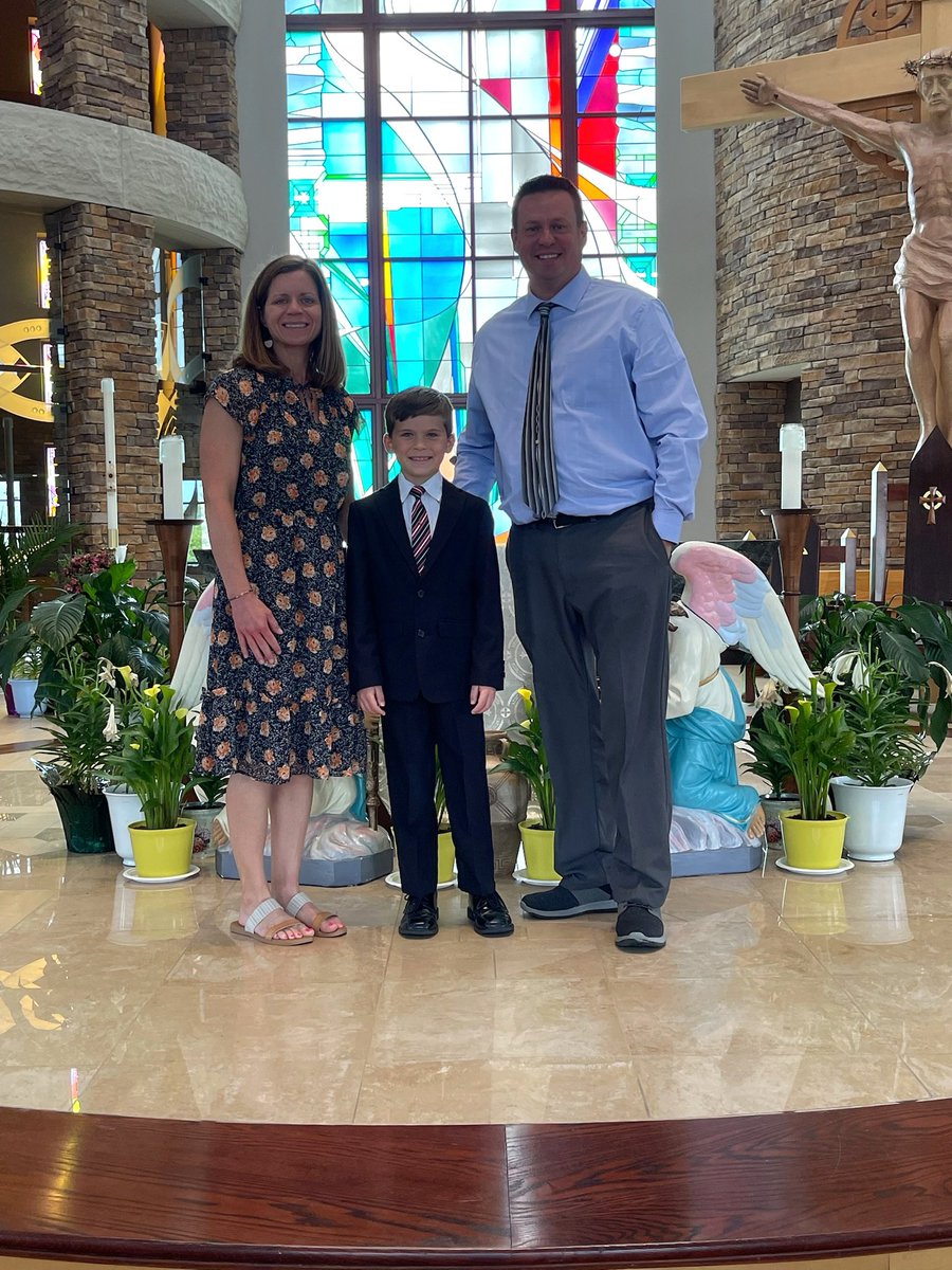 schuckm9's tweet photo. My youngest made his first Holy Communion today ❤️ ✝️ https://t.co/hAKVdlxWw5