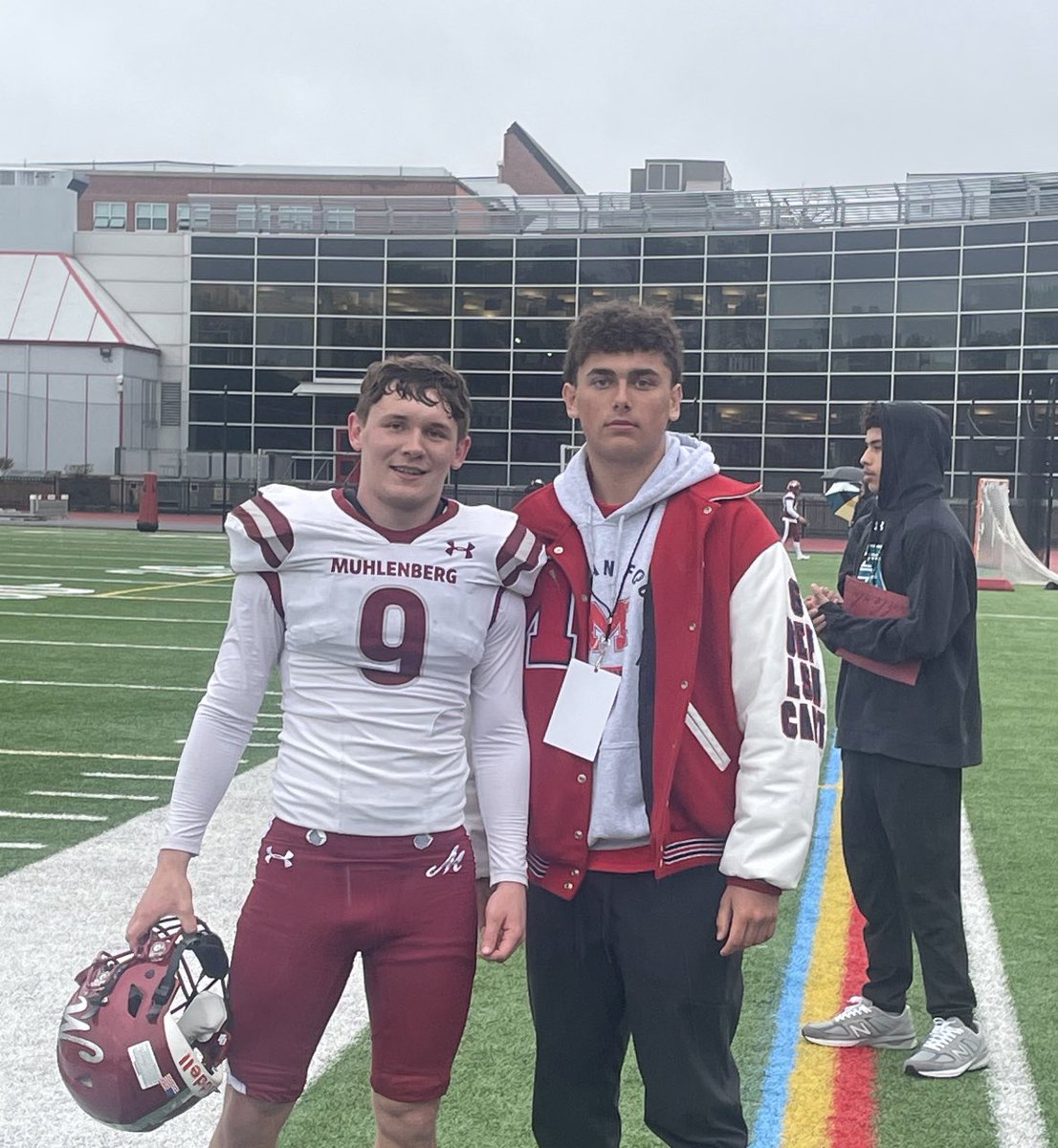 jakehorowitz18's tweet photo. Thanks @coachpeeg for the @DigInMules Junior Day! Great time coming back to see @Muhlenberg &amp; watch former HS teammate @VenderRay practice too! @Coach_Frantz @TBrownIII @MuhlenbergLax @DominickLepore1 @MikeCaggKicking @STScamps @njpuntingcoach @BravesHSLax @GoMVB @ShoreFbReport https://t.co/qEwnoIeEJm