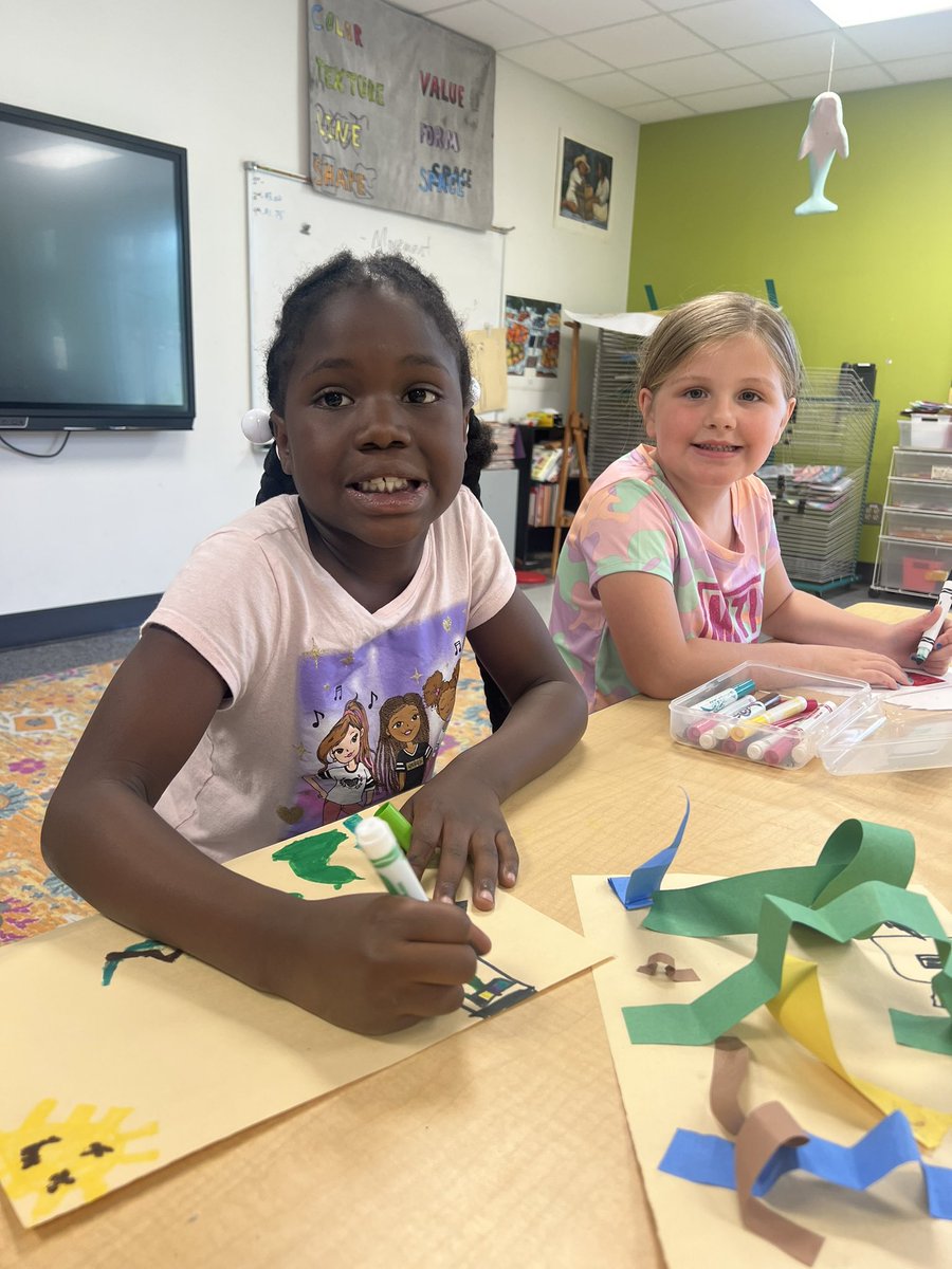 Ms. Hakanson tweet media