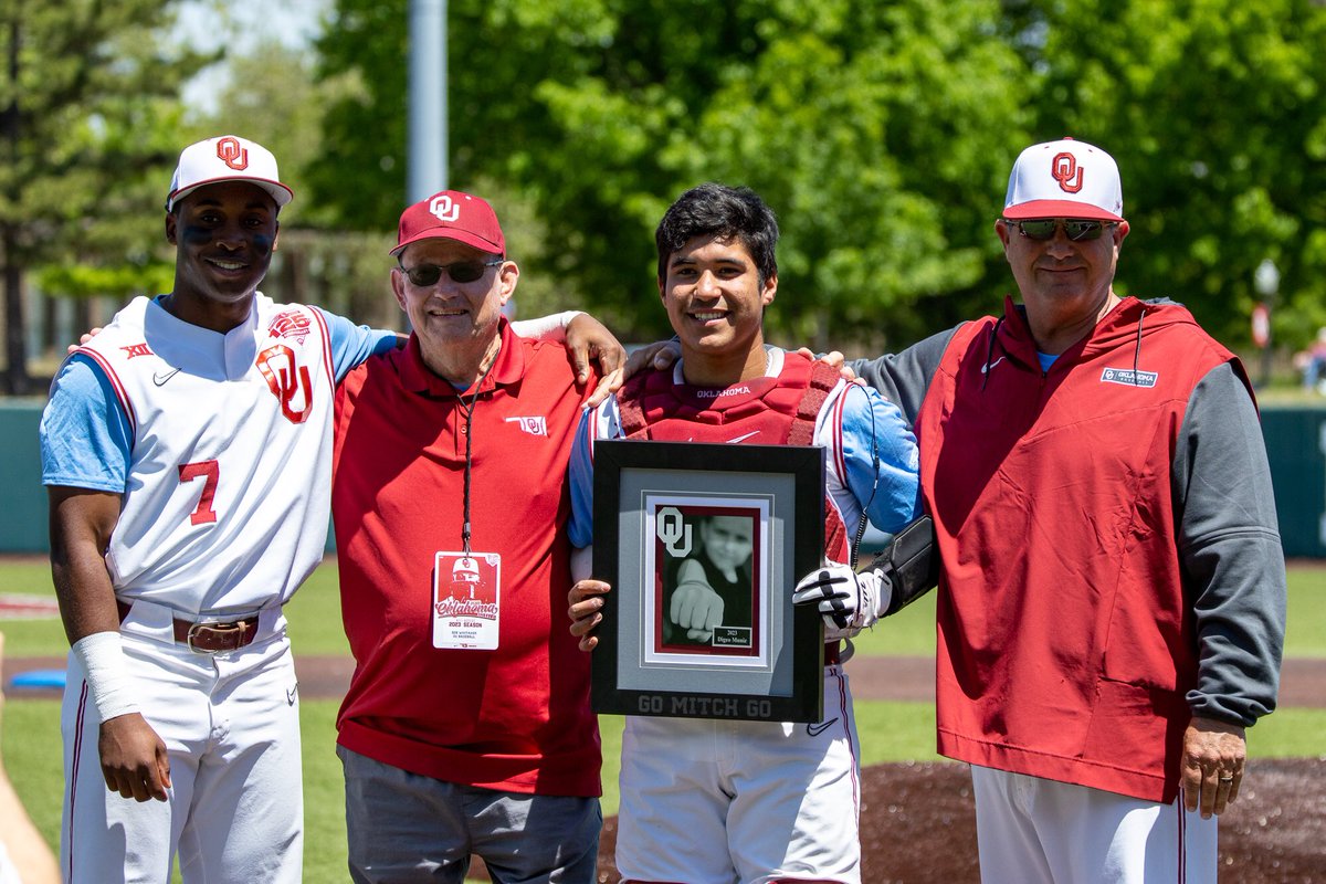 OU_Baseball's tweet photo. 2023 Mitchell Whitaker Award winner

𝐃𝐢𝐞𝐠𝐨 𝐌𝐮𝐧𝐢𝐳

#COMPETE | #KeepFighting https://t.co/GU5sejWh57