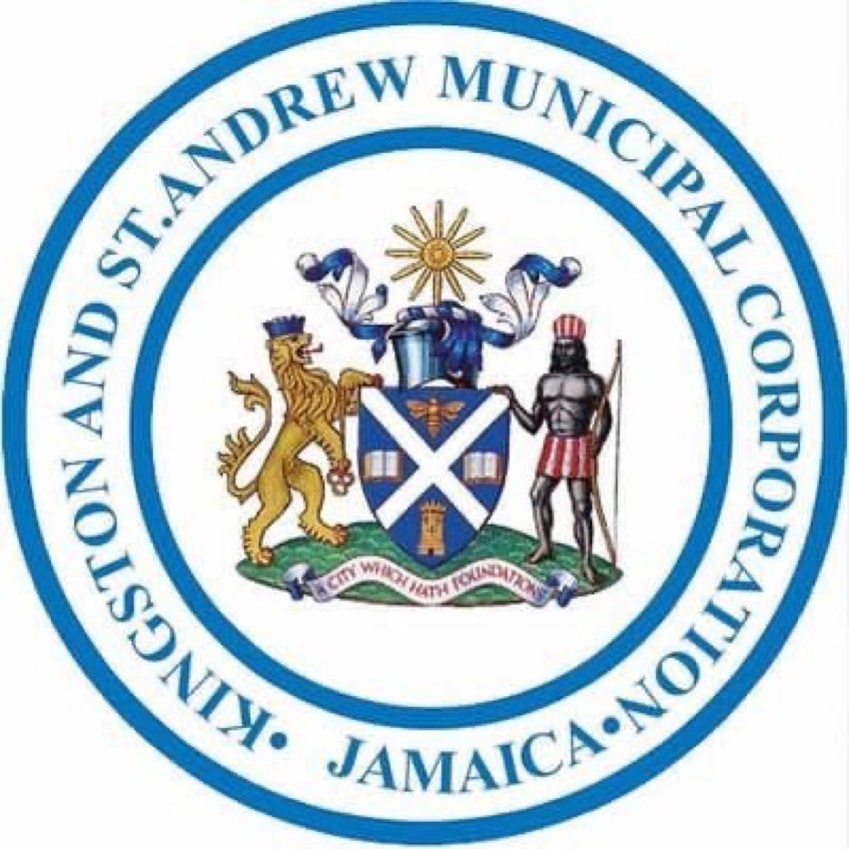 ksamcorp's tweet photo. The KSAMC moves to shut down yet another site discovered to be working contrary to conditions of approval.
We remind all contractors, developers and other industry players that work on Sundays is strictly prohibited- unless granted under special circumstances by the City Engineer https://t.co/6ZTkZif788