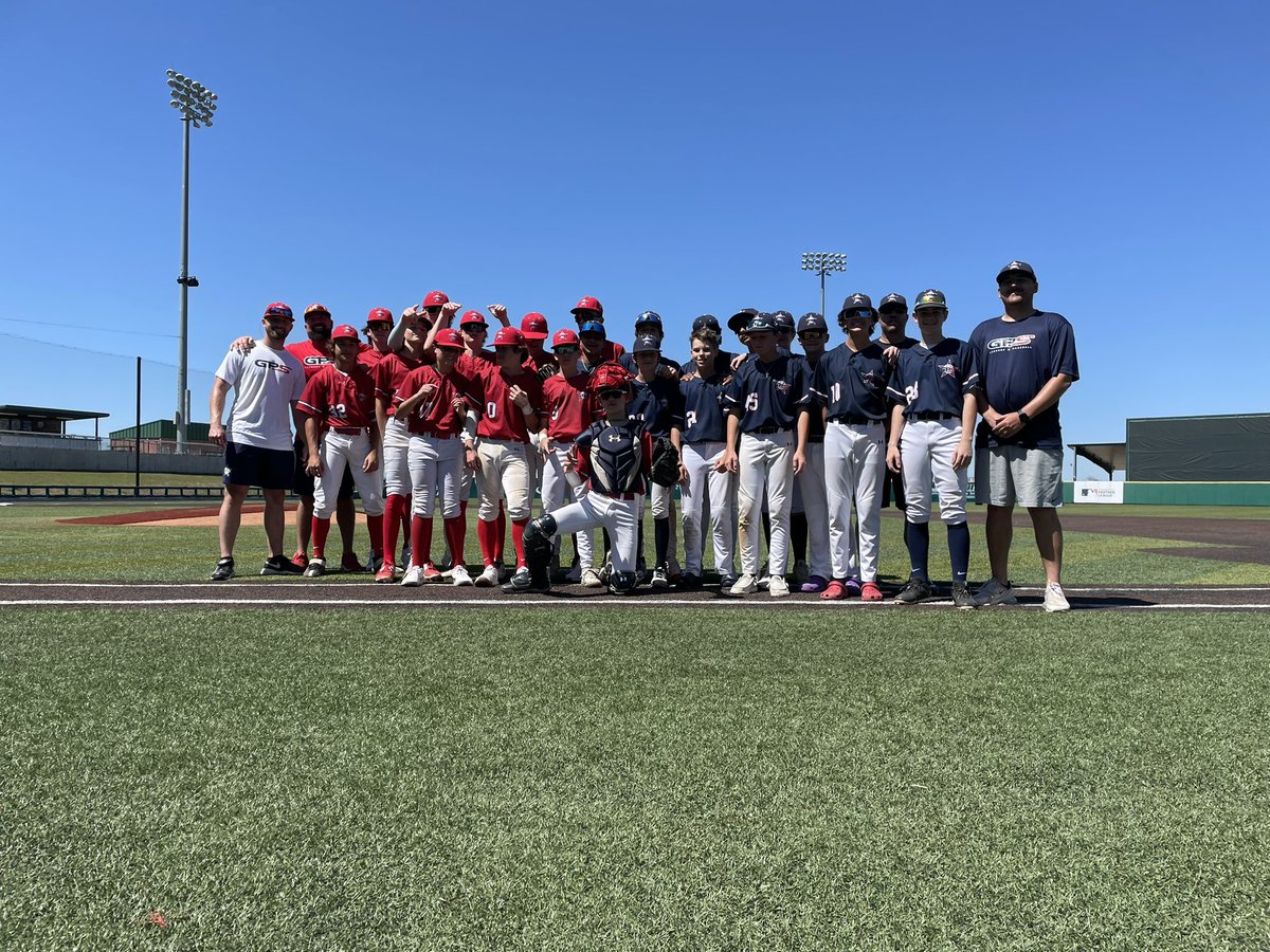 Awesome weekend of baseball with these incredible young men!! Love you guys!👊🏼💥❤️