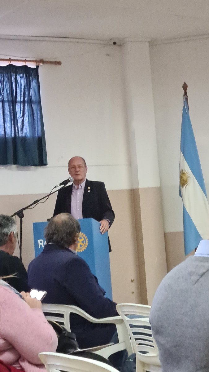 RotaryComodoro's tweet photo. Se realizó importante encuentro rotario en Caleta Olivia

Se realizon los seminarios del Distrito 4921: Entrenamiento de Asistentes de Gobernación  (GATS Asistant Governor Trainning) y de Presidentes Electos (PETS President Elect Trainning). https://t.co/P6Vpa4yHCV