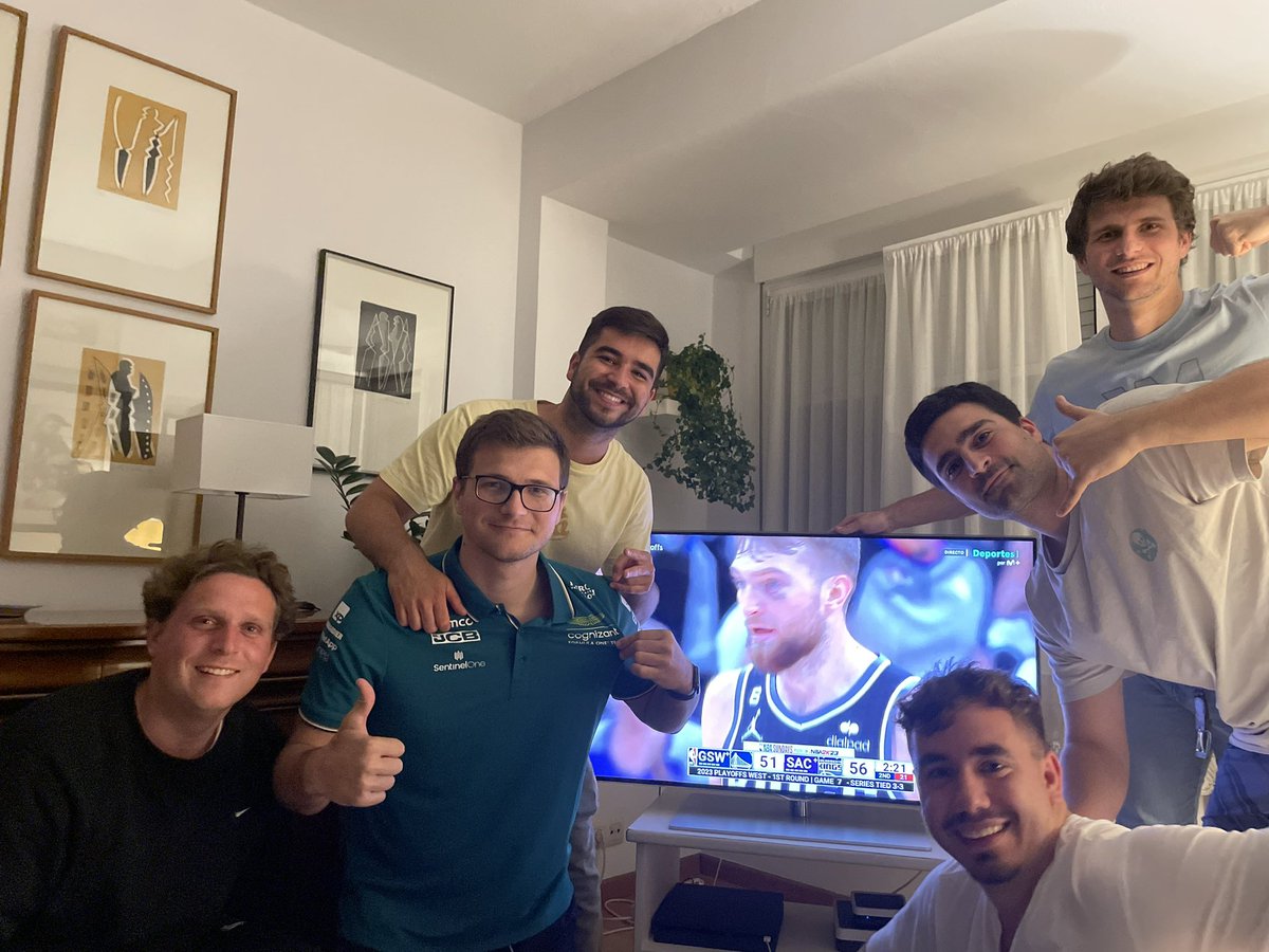 iyanfernandez8's tweet photo. #TiempoDePlayoffs @MovistarNBA https://t.co/2odSlHUjDb