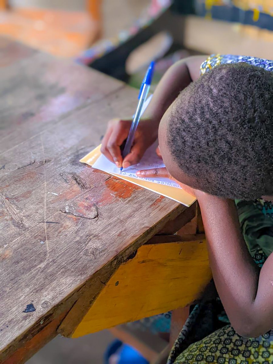 AgatiRwanda's tweet photo. Today's highlights at the mobile Library.
#agatimobilelibrary #agatilibrary https://t.co/s8J13iE8G6