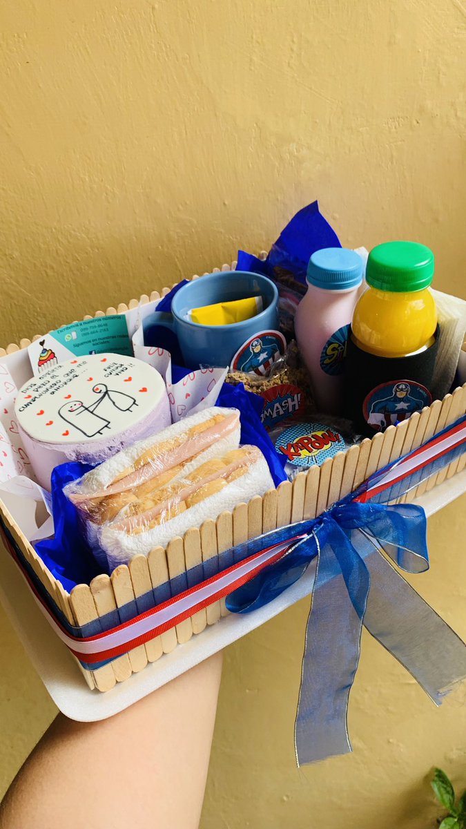 Astrids_Bakery's tweet photo. Ya tienes pensado que regalarle a mamá? 
Nuestro DESAYUNO PERSONALIZADO  es la mejor opción para ti 🙌🏼
Recuerda que entregamos desde las 7am (según disponibilidad)♥️ https://t.co/peHPjCBemc
