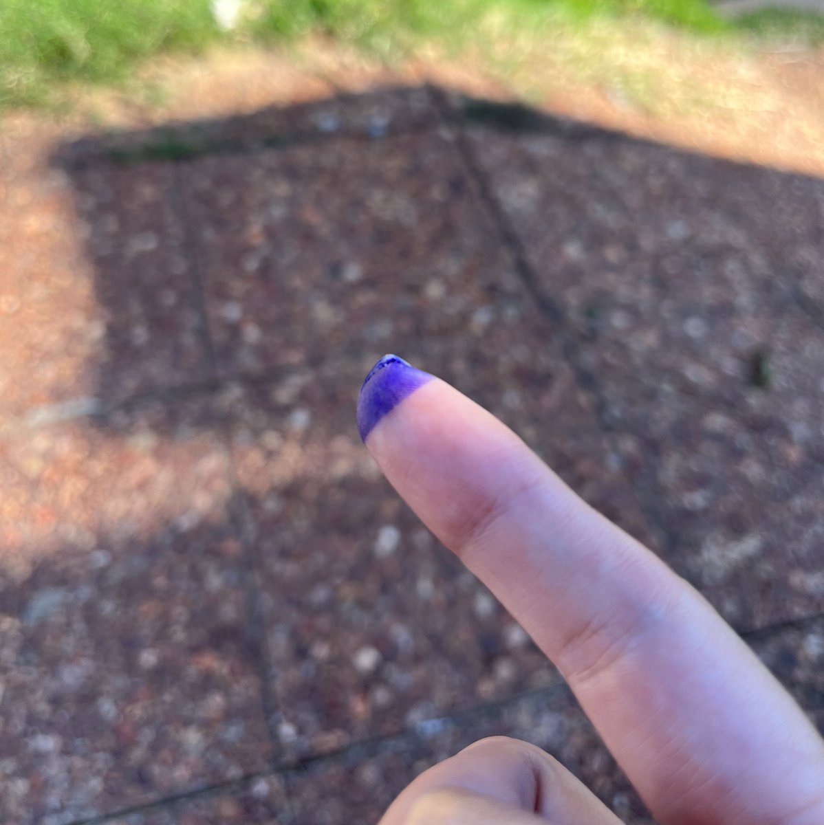 PilarCabreraP's tweet photo. No estaba preparada mentalmente para ir a pelearme. Estoy agotada, les mando un abrazo a todos los que están denunciando y haciendo seguimiento. En especial a mis amigos que están hace tanto tiempo trabajando para que estas elecciones sean más transparentes. https://t.co/ynpH1XV8li