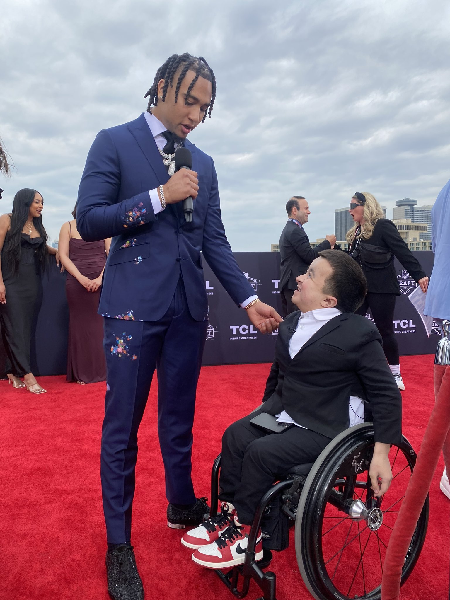 Alec Cabacungan How Old Is Kaleb From Shriners Hospital 58 - panfpxj