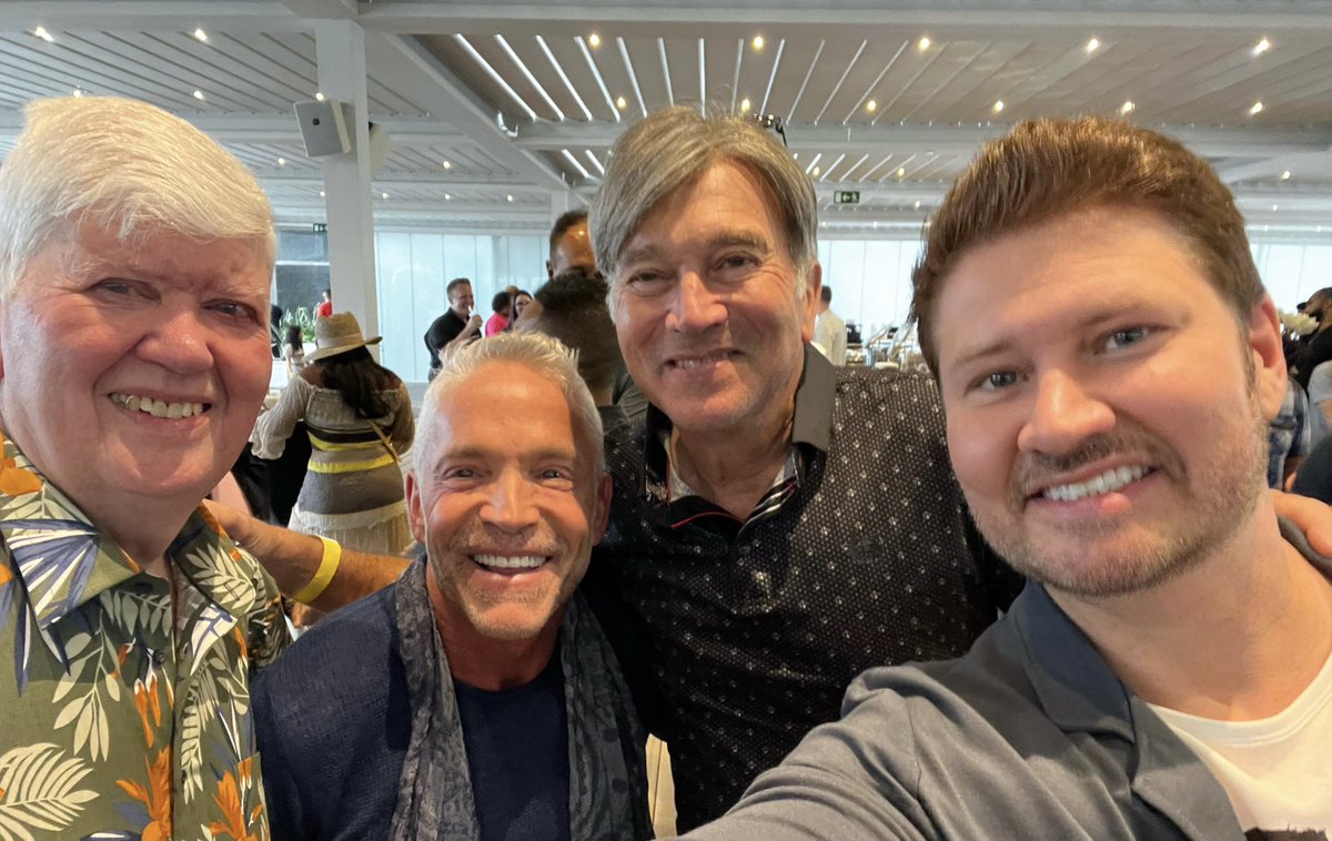 LingtonSax's tweet photo. So it all begins!!! @DaveKozMusic cruise sets sail tomorrow and I’m up first!
A nice get together tonight (with my dad in tow) here in Barcelona
Who’s coming ?
#davekoz #jonathanbutler #rickbraun #ericdarius #vincentingala #rayparkerjr https://t.co/A28MbYJkc3