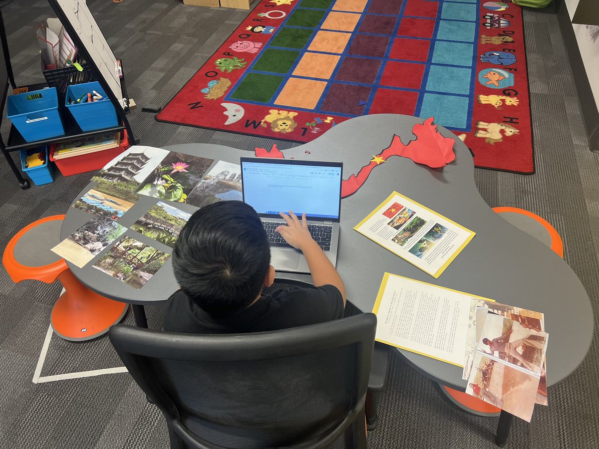 Ms. Hakanson tweet media