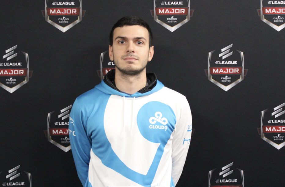 ZachisQuacked's tweet photo. @tarik @Sentinels This you? https://t.co/dgevdouzYE