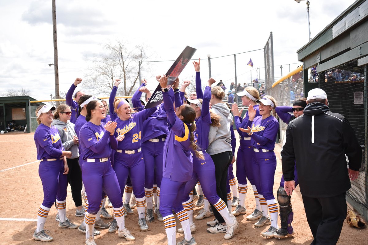 That feeling when you're the outright 2023 MVC Regular Season Champions 🤩 

With Missouri State's loss to Indiana State the Panthers become back-to-back Regular Season Champions for the first time in program history! #EverLoyal