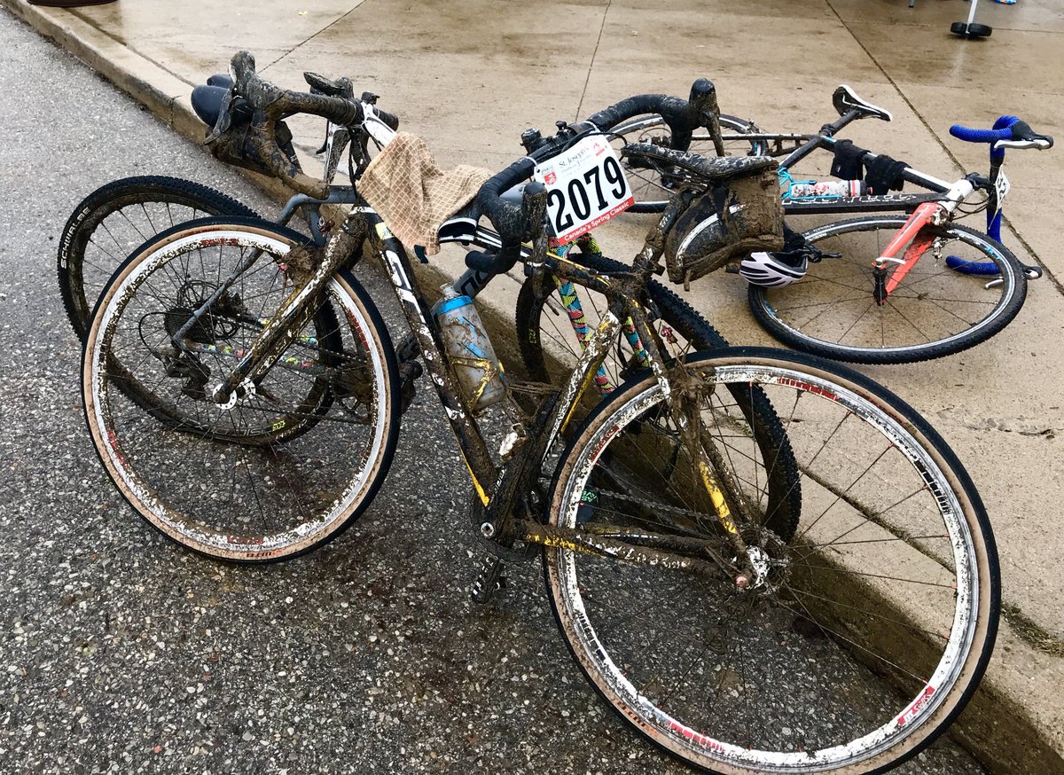 Canadian Cyclist tweet media