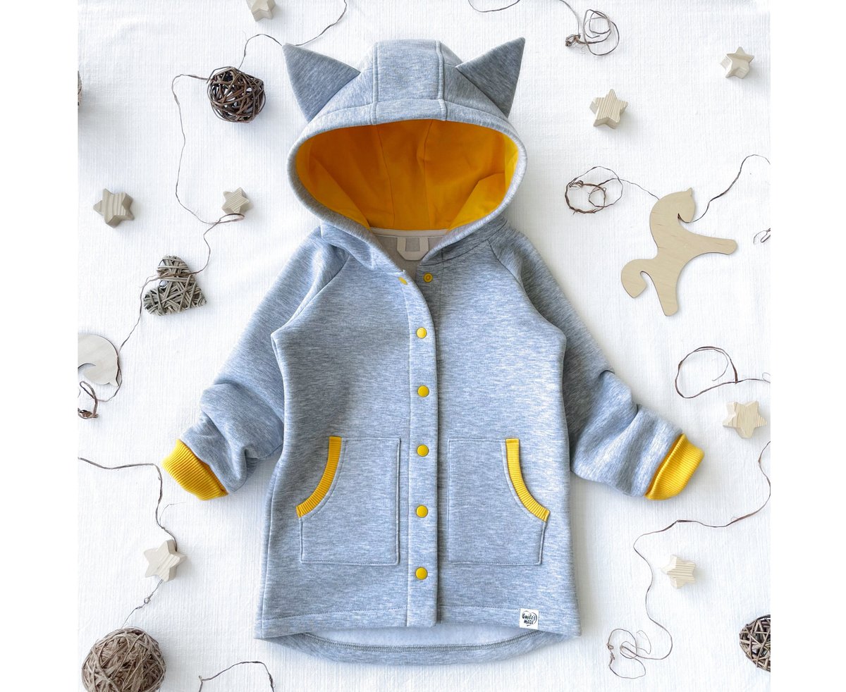 Smiles_Maze's tweet photo. A cool combination of grey and yellow in one jacket with cat's ears https://t.co/J7STPcJrN3. Already in my #etsy shop!
#babygirlovercoat #kidsbomberjacket #Earscoat #animaljacket #toddlerovercoat https://t.co/bXA5ZBC4l0